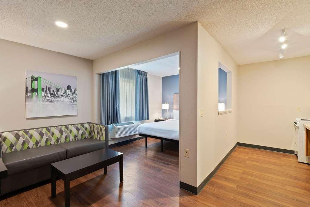 Extended Stay America Select Suites - Charlotte - University Place - E Mccullough Dr Zimmer foto